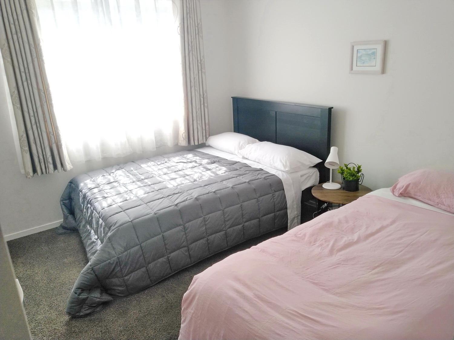 7Br 3Bh Beach Escape. 2 Min To Browns Bay Beach Auckland Eksteriør billede