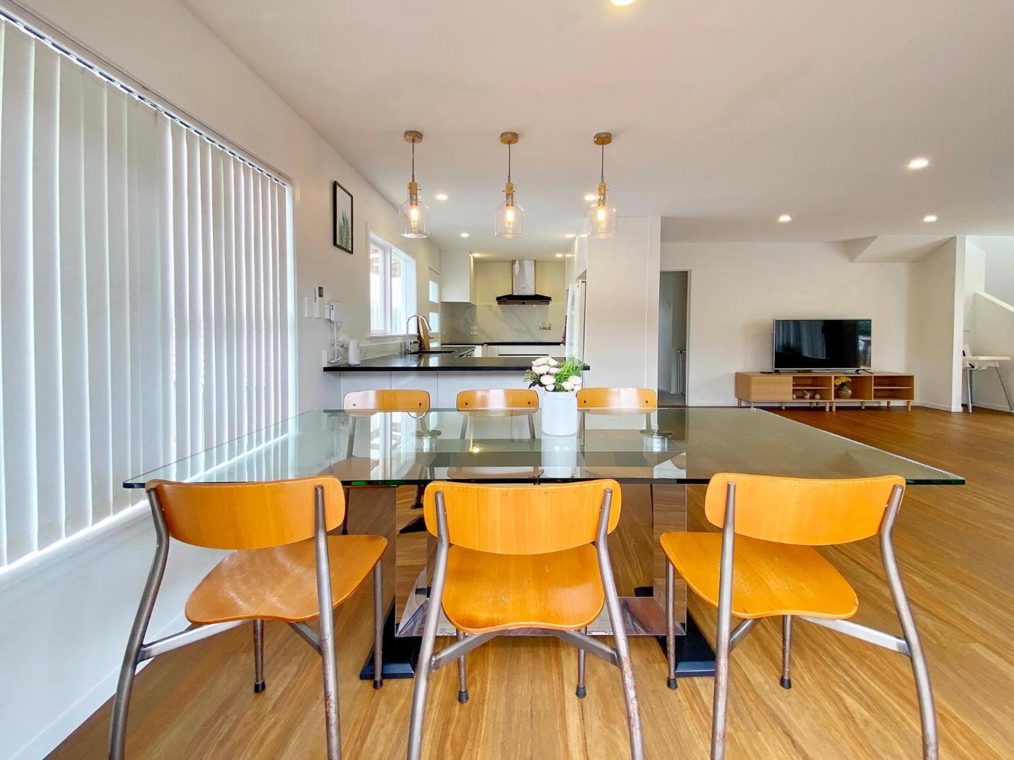 7Br 3Bh Beach Escape. 2 Min To Browns Bay Beach Auckland Eksteriør billede