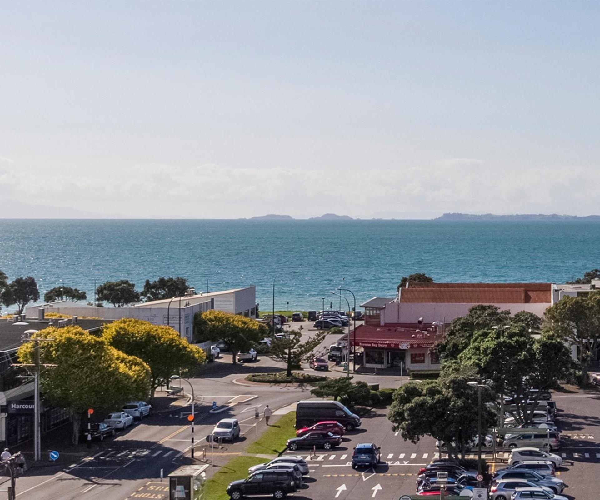 7Br 3Bh Beach Escape. 2 Min To Browns Bay Beach Auckland Eksteriør billede